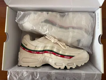 UNDEFEATED 에어 맥스 95 세일