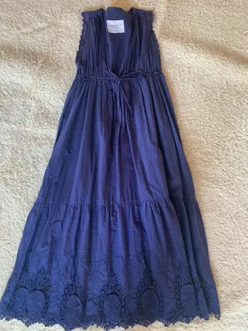 배송비 포함 익명 배송 펠리시모 네이비 슬리브리스 롱 원피스 빈티지풍