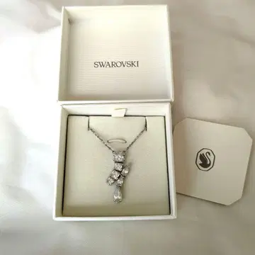 스와로브스키 매트릭스 펜던트 목걸이 반짝반짝