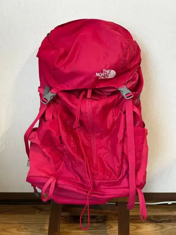 The North Face W Tellus 42 백팩