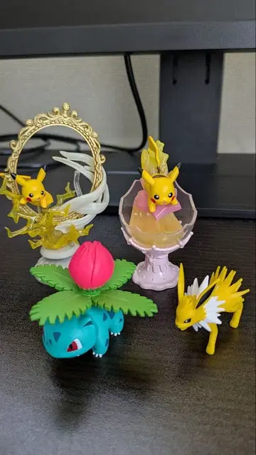 포켓몬 피규어 스케일 월드 리멘트 피카츄 결품 있음