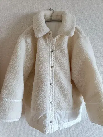 리랜드트루 Rirandture 퀼팅 x 보아 리버서블 자켓