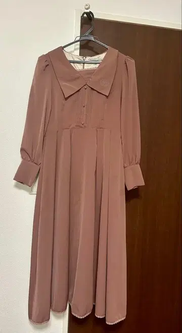 Maison de FLEUR canone 삼각형 레이스 부탁 원피스