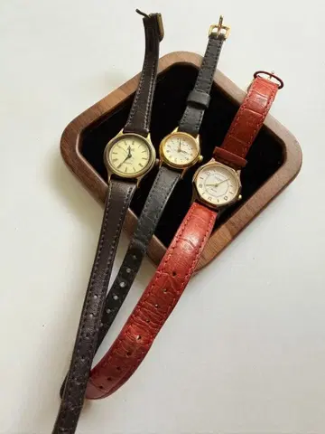 여성용 손목시계 3점 묶음 판매 SEIKO 포함 빈티지 현상품 95