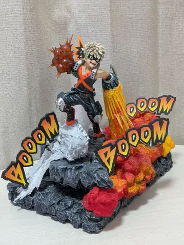 나의 히어로 아카데미아 바쿠고 카츠키 디오라마 받침대 + 피규어 세트