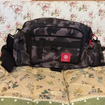 LUKIA 에깅 힙 백 카모 패턴