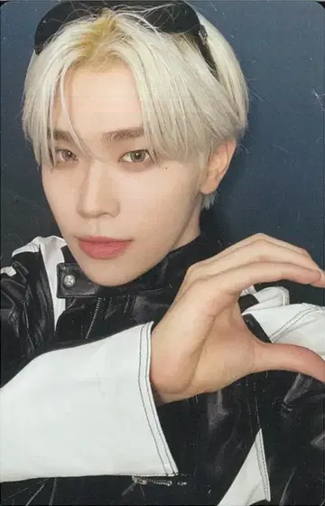 ZEROBASEONE 일반ver TAERAE ICONIK