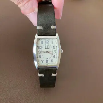 던힐 토노형 쿼츠 시계