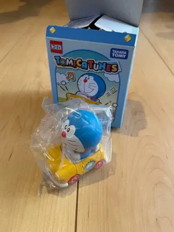 타카라토미 토미카 튠즈 도라에몽