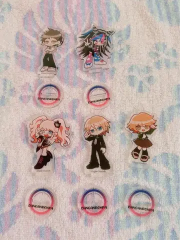 단간론파 다이소 아크릴 스탠드 히나타 미오다 에노시마 토가미 후지사키