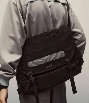 sedan all purpose 메신저 백 블랙