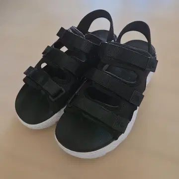 FILA 블랙 스포츠 샌들 벨크로