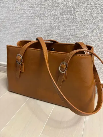 un/neu 빈티지 스타일 더블 핸들 백