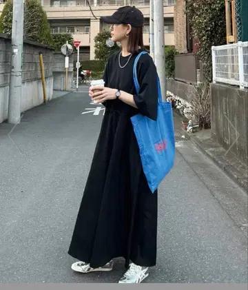 택 포함 새상품 [ CORNERS by KR ] 반팔 맨투맨 도킹 원피스