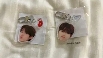 TREASURE 정우 얼굴 아크릴 키링 캡슐 토이 세트