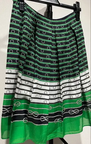 ANAYI(아나이) 무릎 기장 스커트 사이즈 36