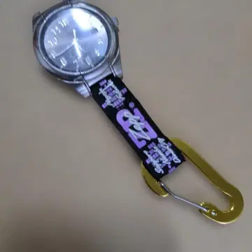 가동품. casioEDIFICE 아날로그 시계 카라비너 포함 블랙 보라색