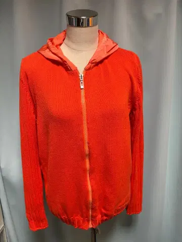 오렌지 후드 집업 니트