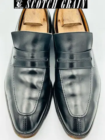 정가 35,200엔 스코치 그레인 로퍼 발수 가죽 25.5EEE