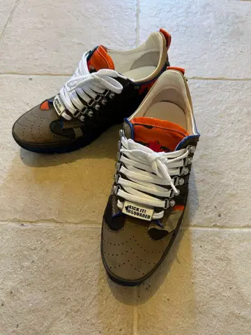 DSQUARED2 카모플라쥬 스니커즈