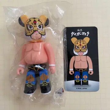 베어브릭 100% 초형 타이거 마스크