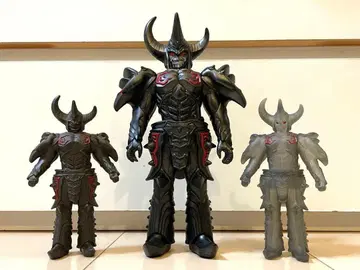 소프비 미니소프비 울트라맨 울트라 괴수 아머드 다크니스