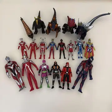 울트라맨 기타 소프트 비닐 묶음 판매