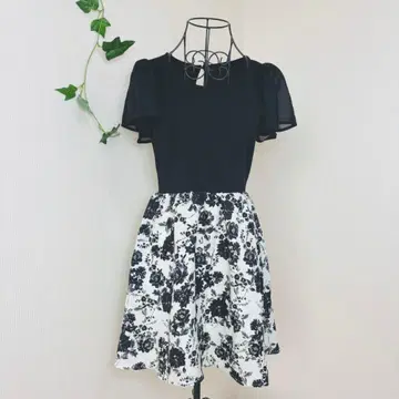 잉그 Ingni 꽃무늬 도킹 원피스 블랙 M