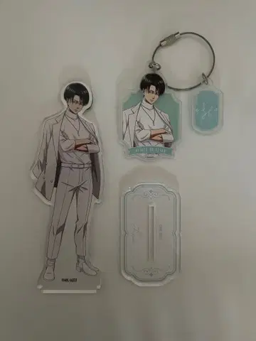 진격의 거인 리바이 화이트 코디 아크릴 스탠드&키링 세트