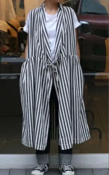 스트라이프 슬리브리스 랩 원피스 ichi