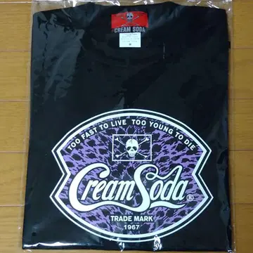 크림 소다 T셔츠 미사용 새상품