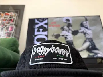 호주 SOGGYBONES 스케이트보드 코듀로이 캡 블랙