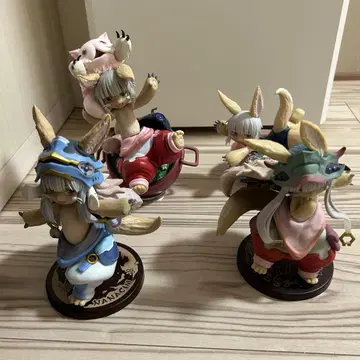 메이드 인 어비스 나나치 피규어 세트 굿즈