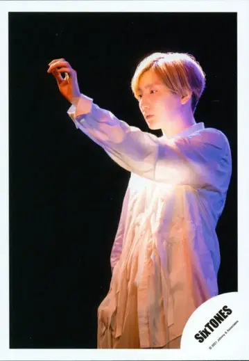 SixTONES 내가 나 아닌 것 같아 교모토 타이가 공식 사진 *1장