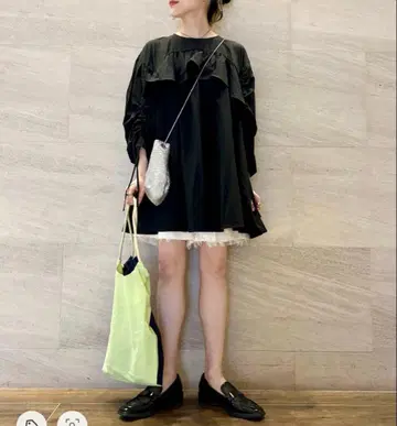 KBF 드로스트 개더 슬리브 미니 원피스