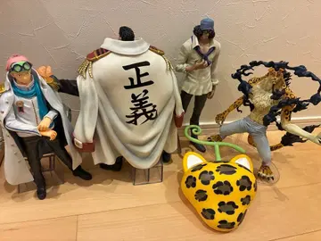 원피스 해군 정의 피규어 세트