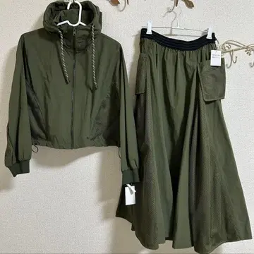 새상품 vivien 후드 부착 블루종 맥시 길이 스커트 상하의 셋업