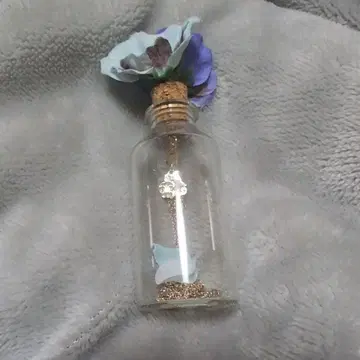 디즈니 스토어 원더랜드 앨리스 보틀 목걸이