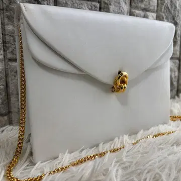 [초레어 고품질] 모라비토 가죽 숄더백 체인 골드 금장 장식 화이트
