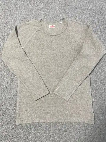 할리우드 런치마켓 스트레치 플라이스 롱 슬리브 티셔츠 31