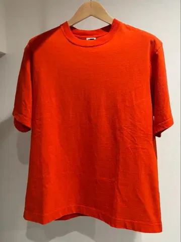 T셔츠 오렌지 H BEAUTY &YOUTH