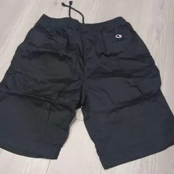 Champion 블랙 숏팬츠