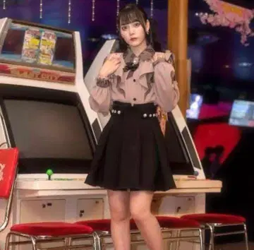 ROJITA 로지타 비쥬 벨트 타킹 스커트 유아챠 사이토 아스카 블랙