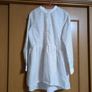 쉽스 도트 노카라 블라우스 화이트 플레어 긴 길이