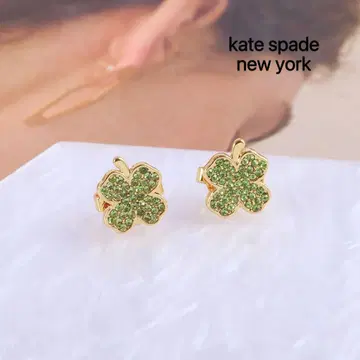 케이트 스페이드 럭키 참 파베 클로버 스터드 귀걸이