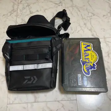 에메랄다스 에깅백 27개 정도 에기 포함