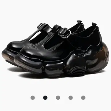 MOOPIE T MARY JANE grounds