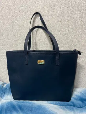 네이비 가죽 토트백