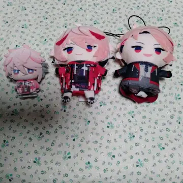 니지산지 세라프 다즐 가든 니지파헷토와 플로키 마스코트