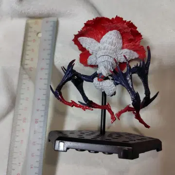 몬스터 헌터 스탠다드 모델 라바라 발리나 피규어